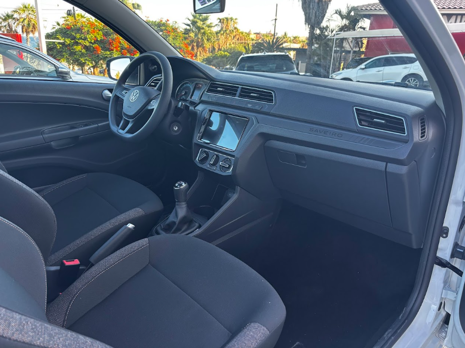 Volkswagen SAVEIRO Lateral izquierdo 18